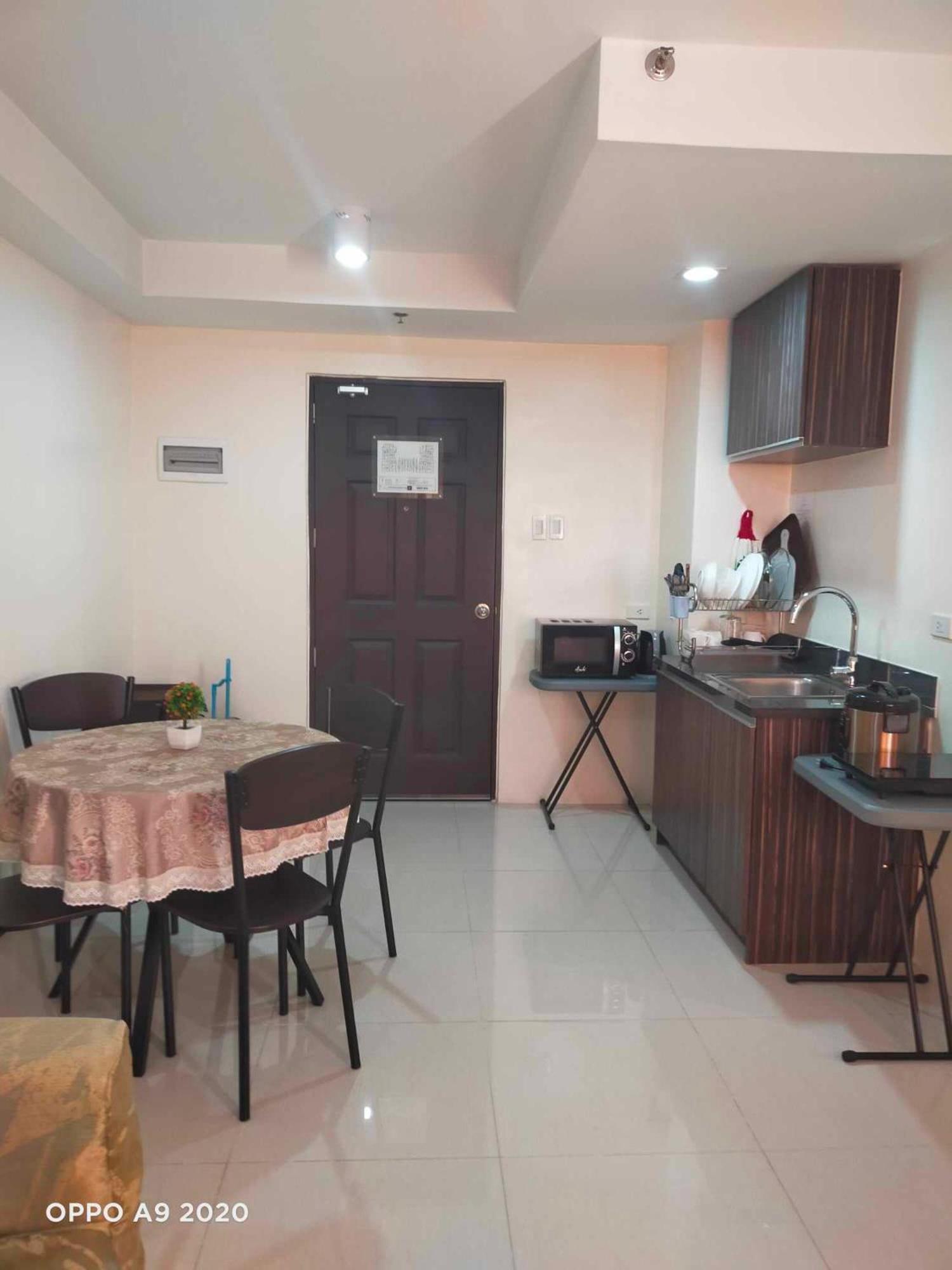 The Persimmon Studios Cebu Stadt Exterior foto