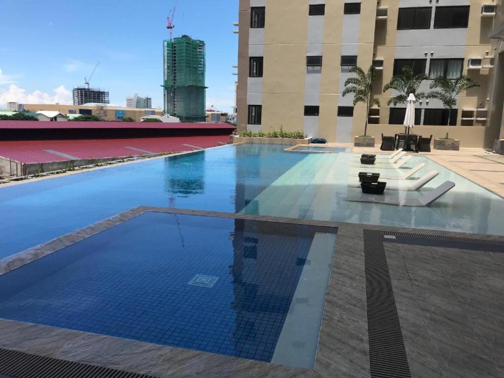 The Persimmon Studios Cebu Stadt Exterior foto